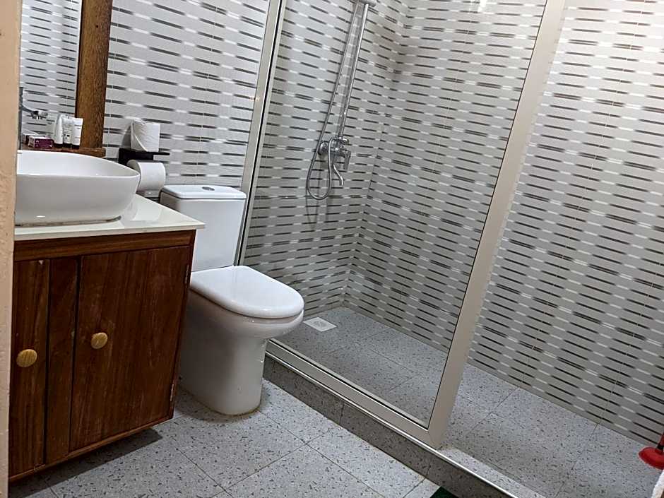 Kivulini Lodge and Restaurant