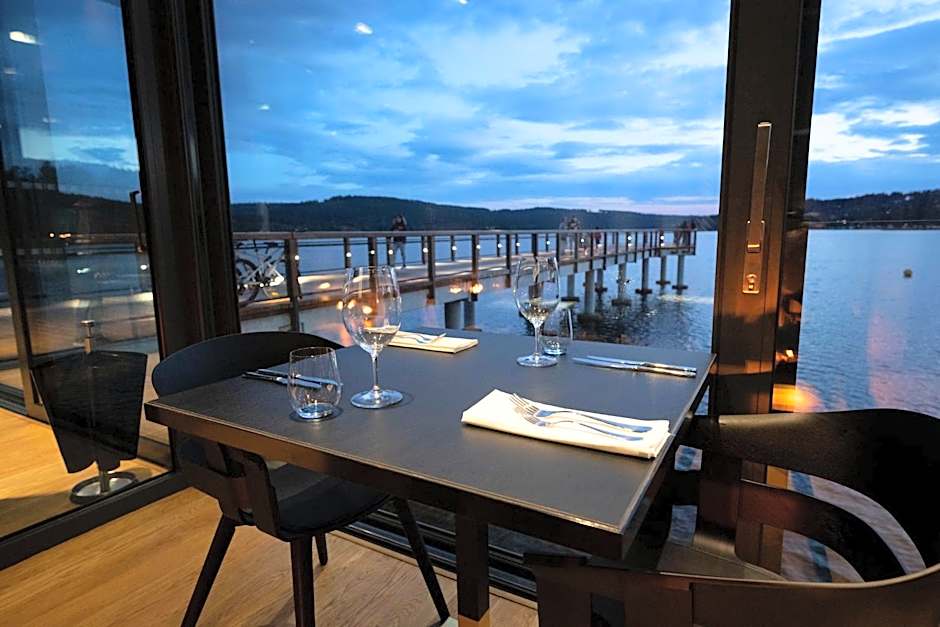 MOLO LIPNO RESIDENCE