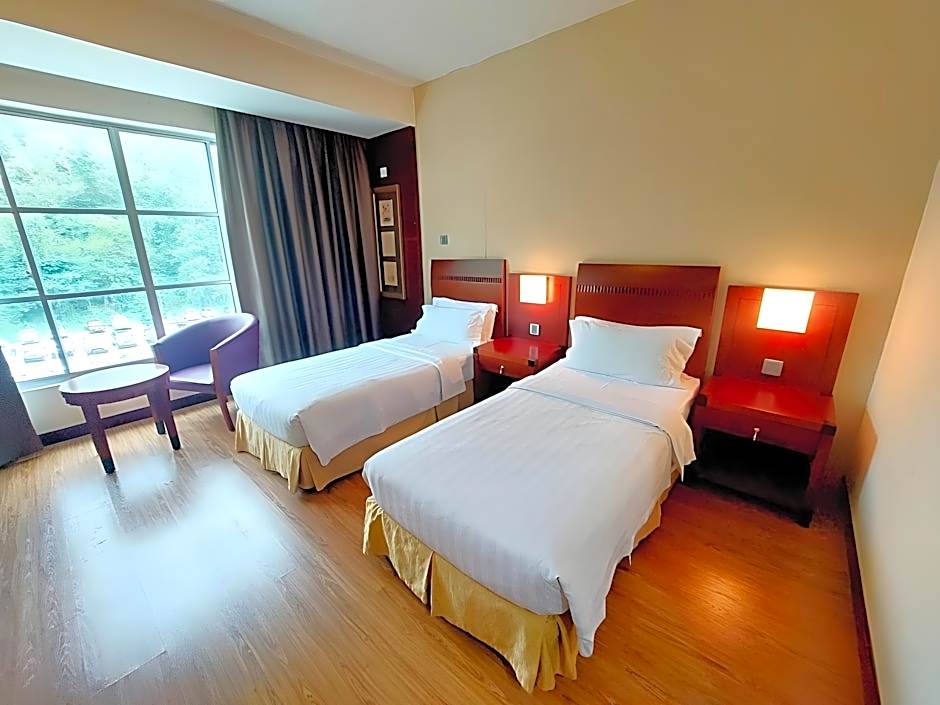 Celyn Hotel