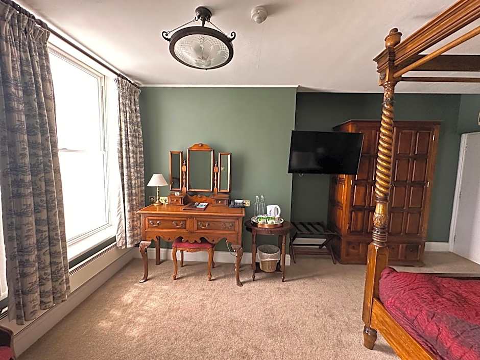 The White Hart Hotel