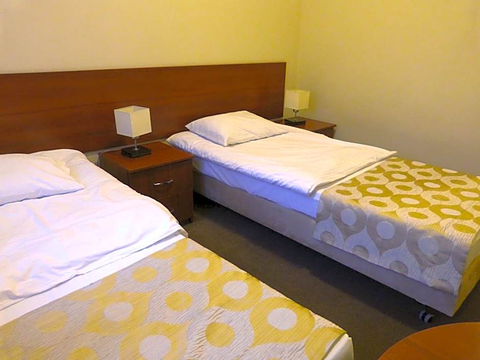 Dom Wycieczkowy PTTK "TURYSTA"