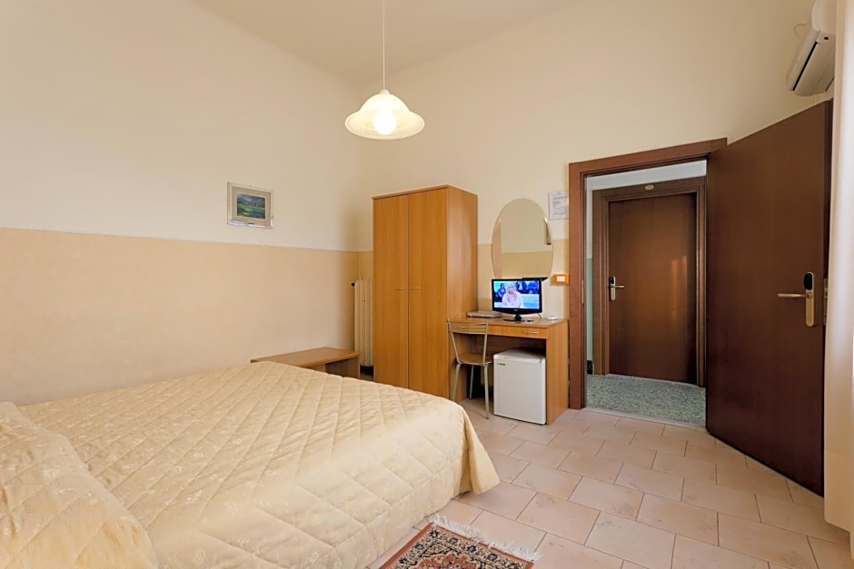 Parking Hotel Giardino