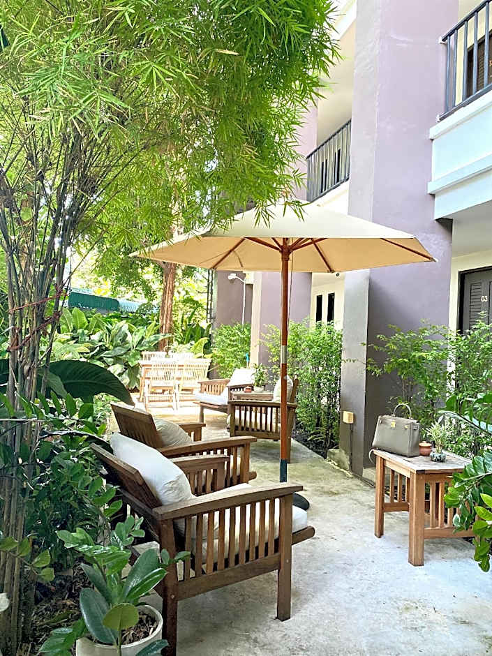 Gasser Park & Residence