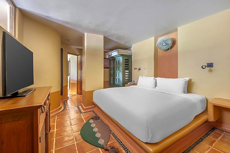 Hilton Grand Vacations Club Zihuatanejo Mexico