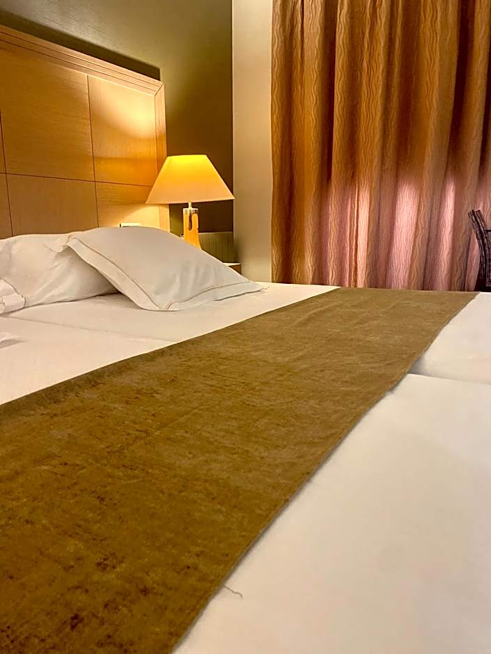 ArtPlatinum SUITES&APARTMENTS