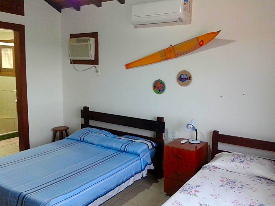 Casa e piscina privativa, vista para o mar em condomínio pé na areia