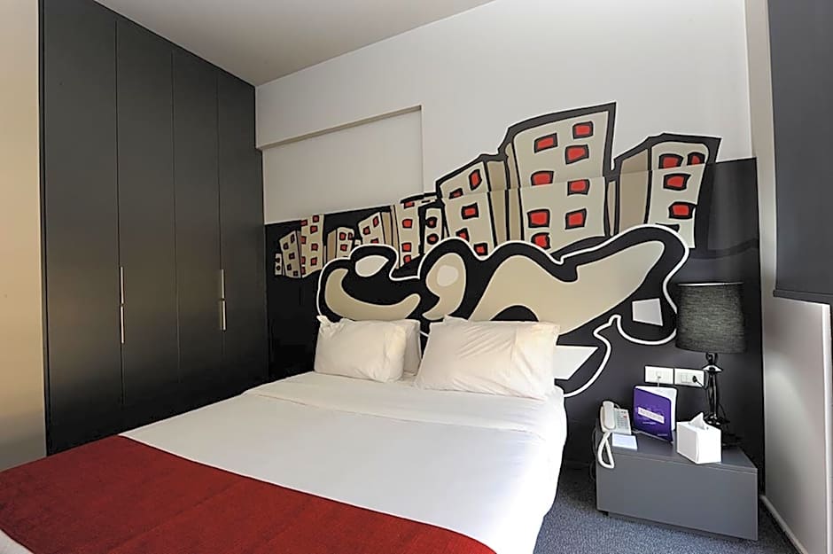 Hotel 35 Rooms