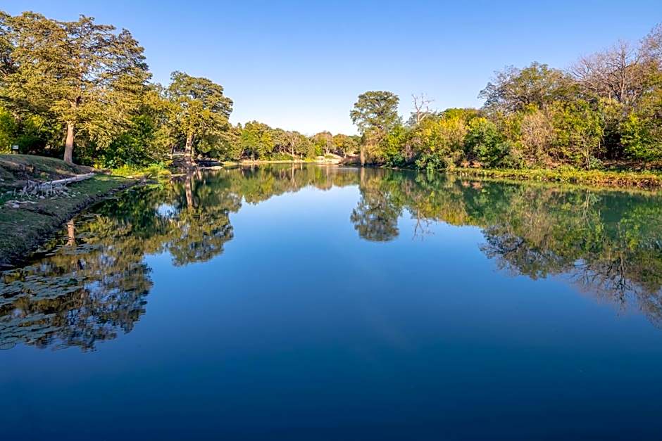 Courtyard by Marriott New Braunfels River Village