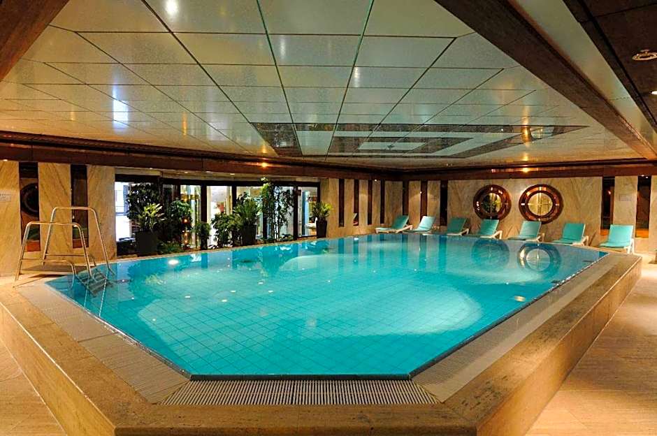 Maritim Hotel Koln