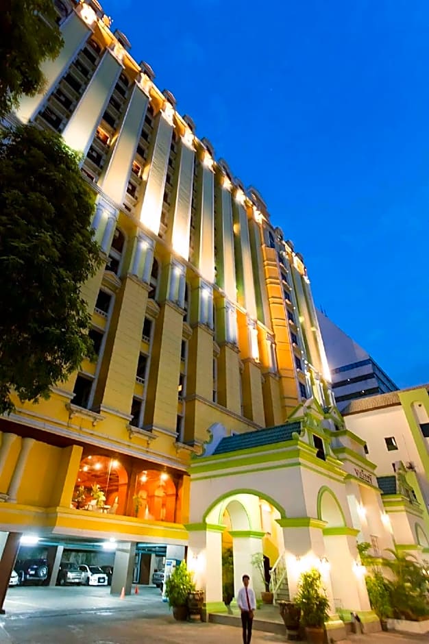 The Victory Executive Residences Bangkok