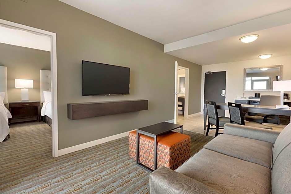Embassy Suites by Hilton Greenville Downtown Riverplace
