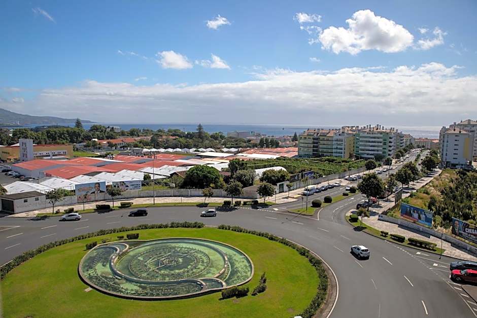 VIP Executive Azores Hotel