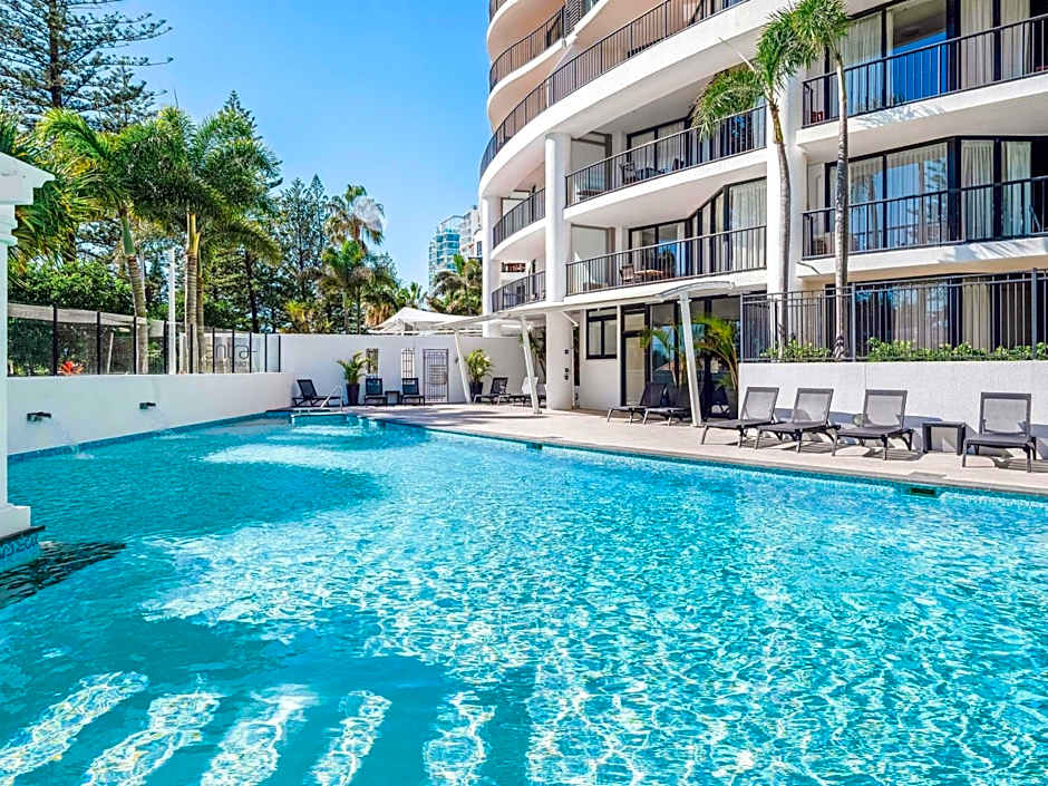 Mantra Coolangatta Beach