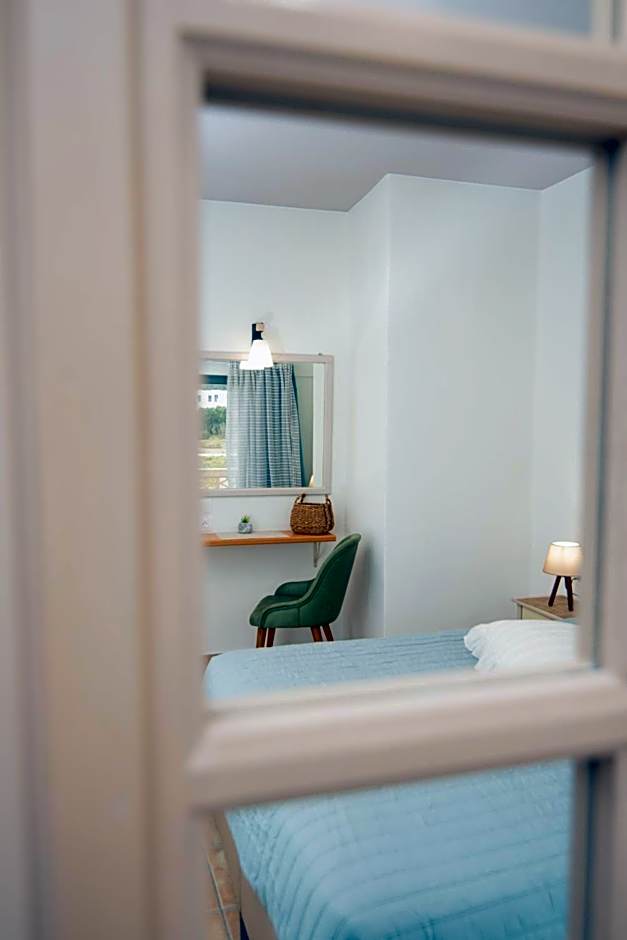 Tsaner Apartment and Rooms