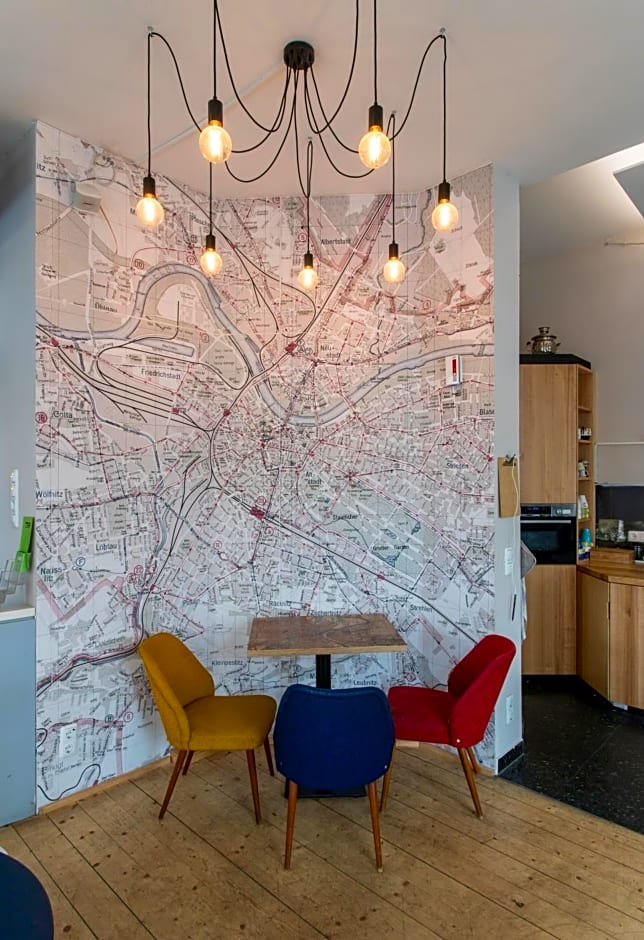 Hostel Mondpalast