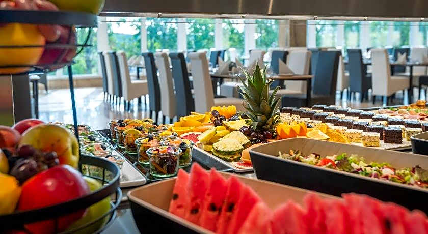 Hunguest Hotel Helios