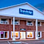 Travelodge by Wyndham Amherst