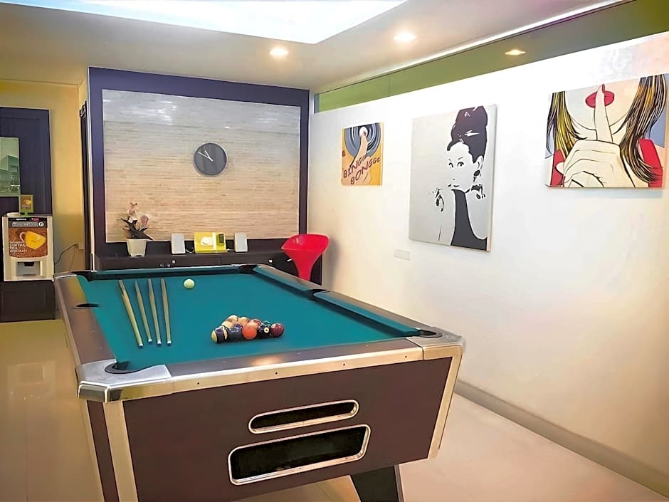 Icheck Inn Sukhumvit Soi 2