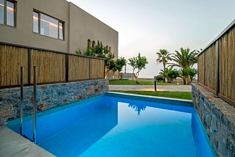 Petite Suite Sea View with Private pool