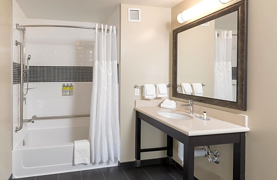 Staybridge Suites Saskatoon - University By IHG