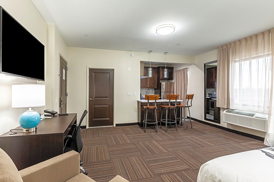 Van Wyck Hotel & Suites near JFK Airport