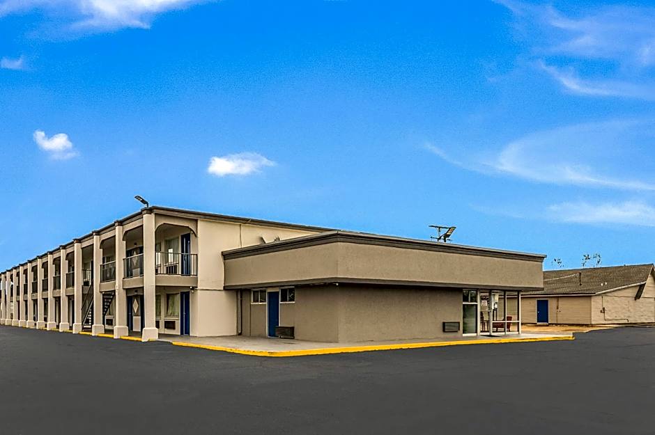 Motel 6-Tupelo, MS - Downtown
