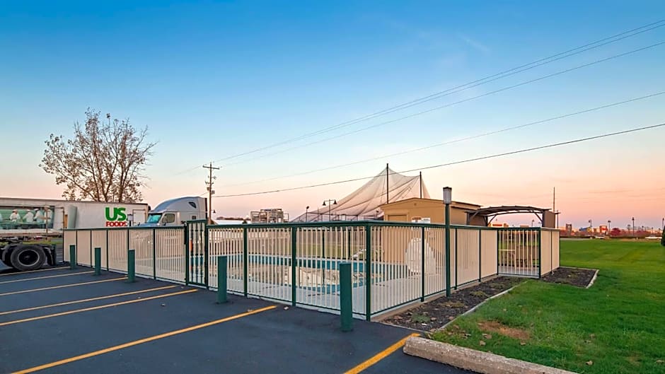 Best Western Executive Inn