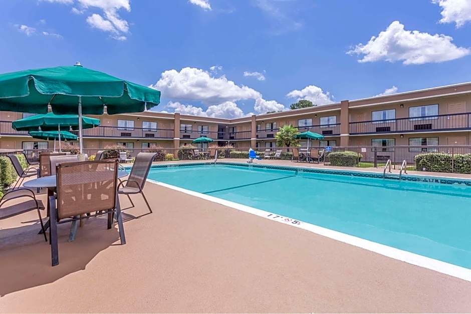 Ramada by Wyndham Macon