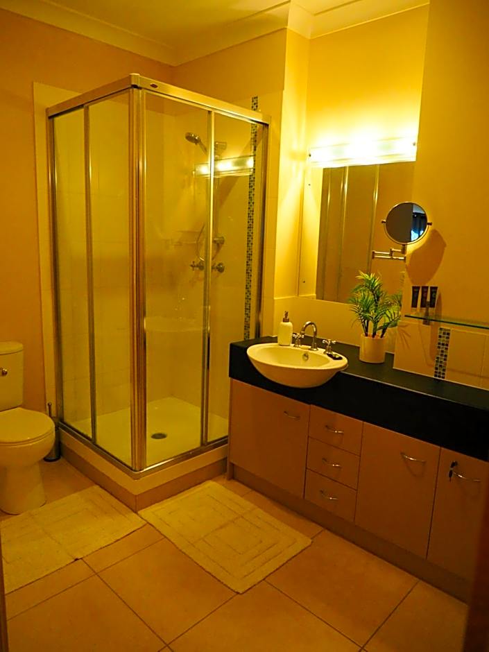 Accommodation on Westlake Mount Ommaney