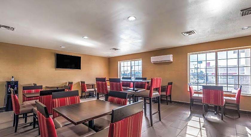 Comfort Inn & Suites Dayton North