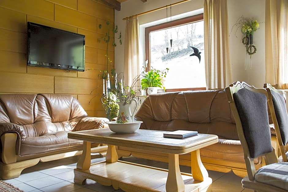 Hotel-Pension-Waldblick Garni