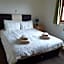 Heartsease Lodges