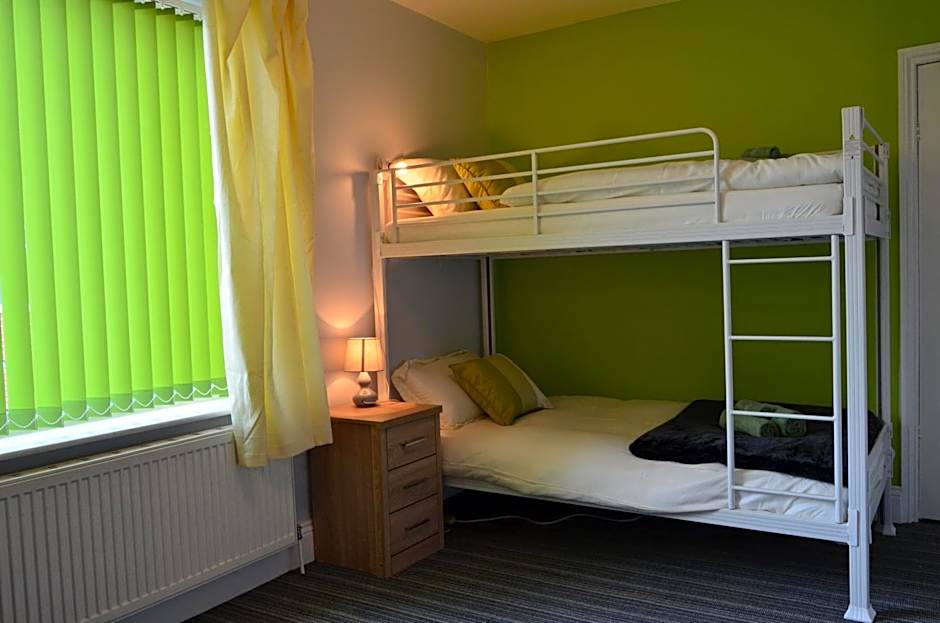Old Trafford Guest House