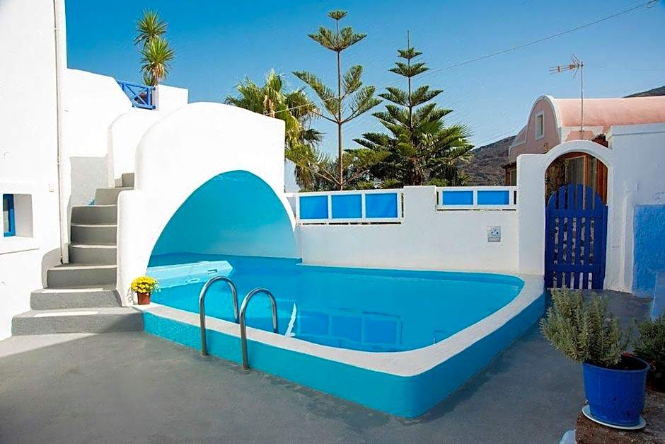 Georgis Apartments