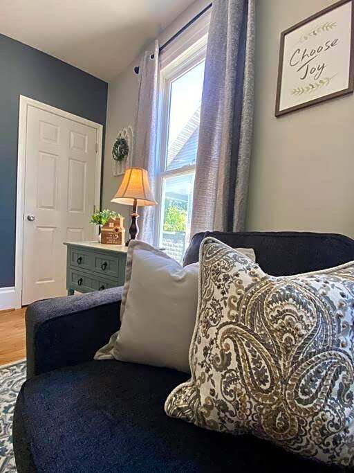 Cozy Main Street Flat