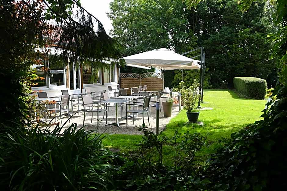 LOGIS Hôtel & Restaurant - Le Manoir de Gavrelle