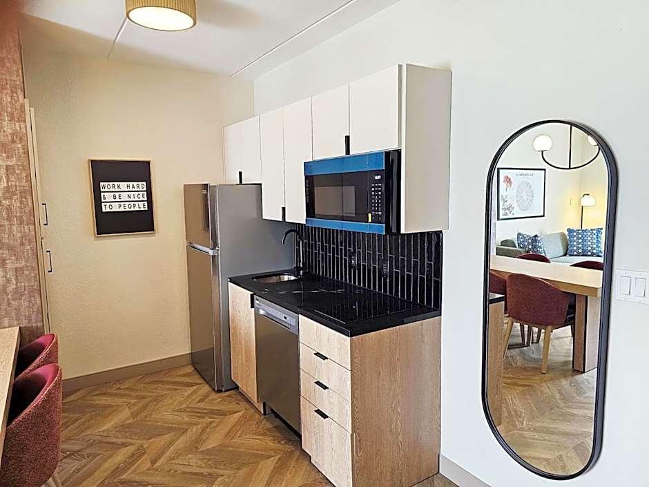 Sonesta Simply Suites Nanuet