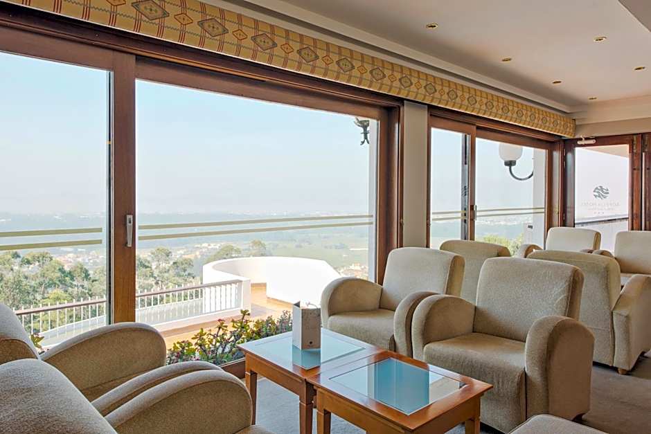 Sao Felix Hotel Hillside & Nature