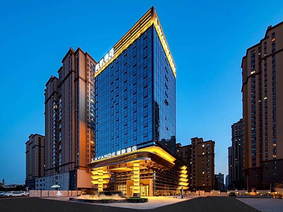 Lavande Hotel Anshan City Center