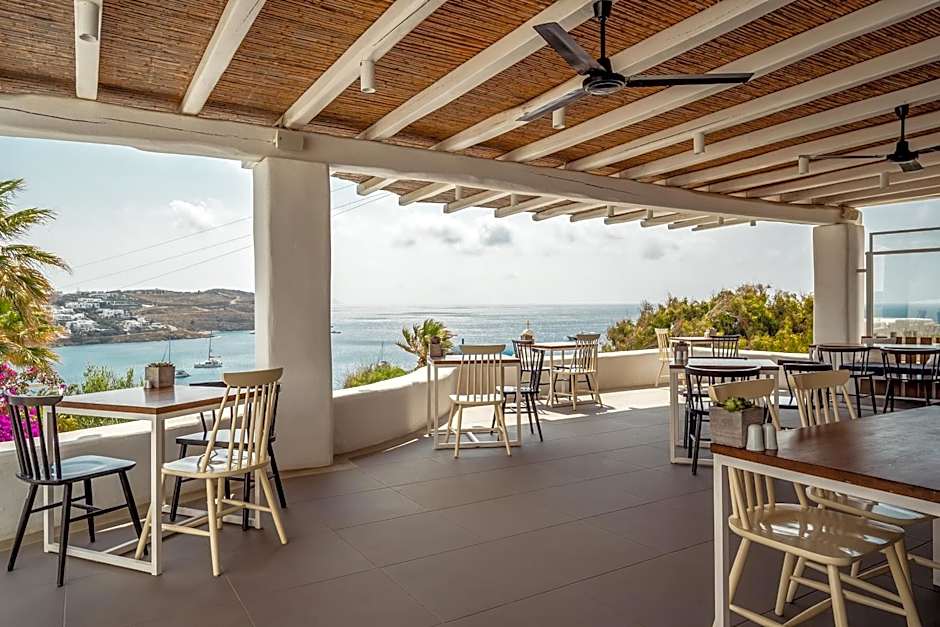 Pietra e Mare - Mykonos Moments by Mr and Mrs White
