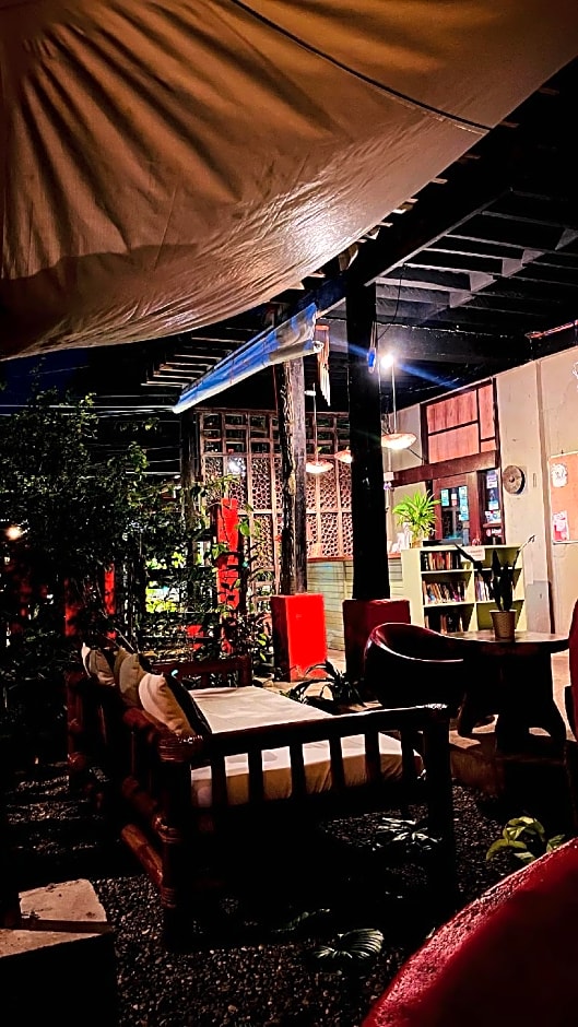 The Lazy Dog Bed & Breakfast