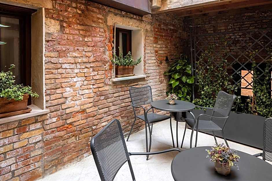 Residenza Venezia | UNA Esperienze