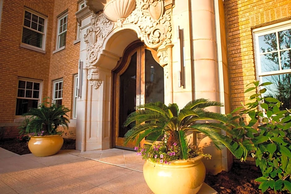 Ambassador Hotel Oklahoma City, Autograph Collection