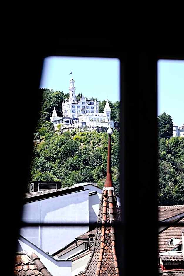 The Lubo - self check-in