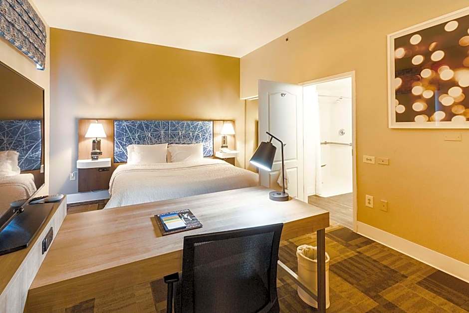Hampton Inn By Hilton & Suites Huntsville Hampton Cove