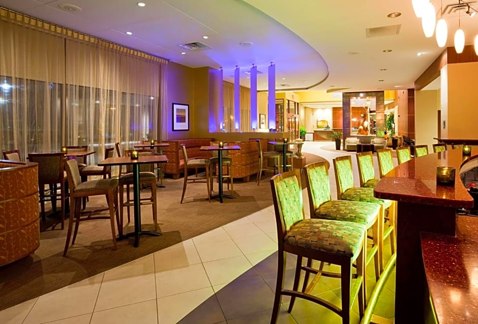 Sonesta Milwaukee West Wauwatosa
