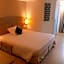 The Originals City, Hotel Le Gayant, Douai (Inter-Hotel)