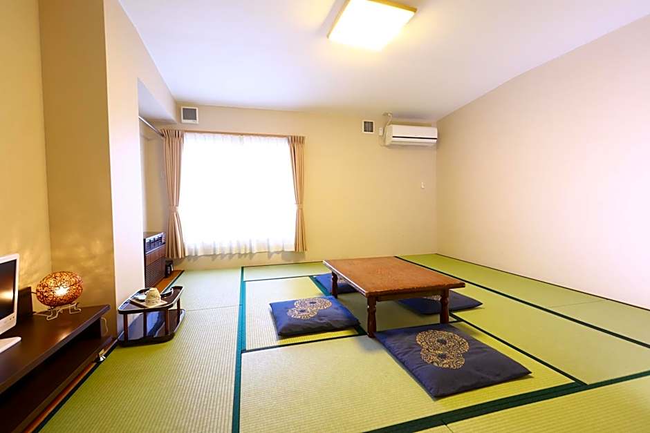 Hotel Sunplaza Tsugaike