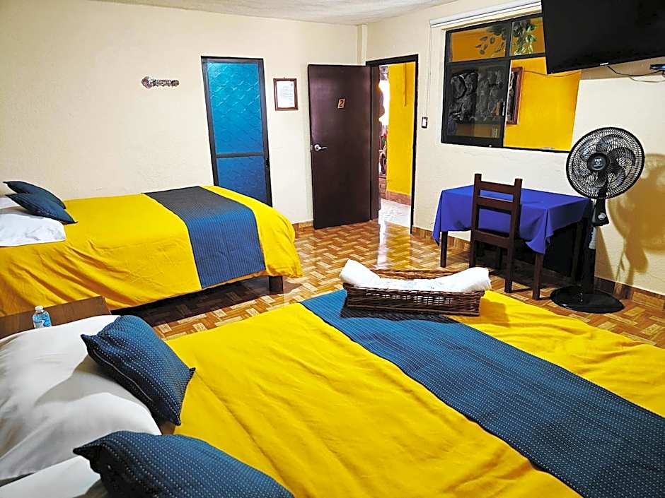Foto 1 de 6 de Quadruple Room