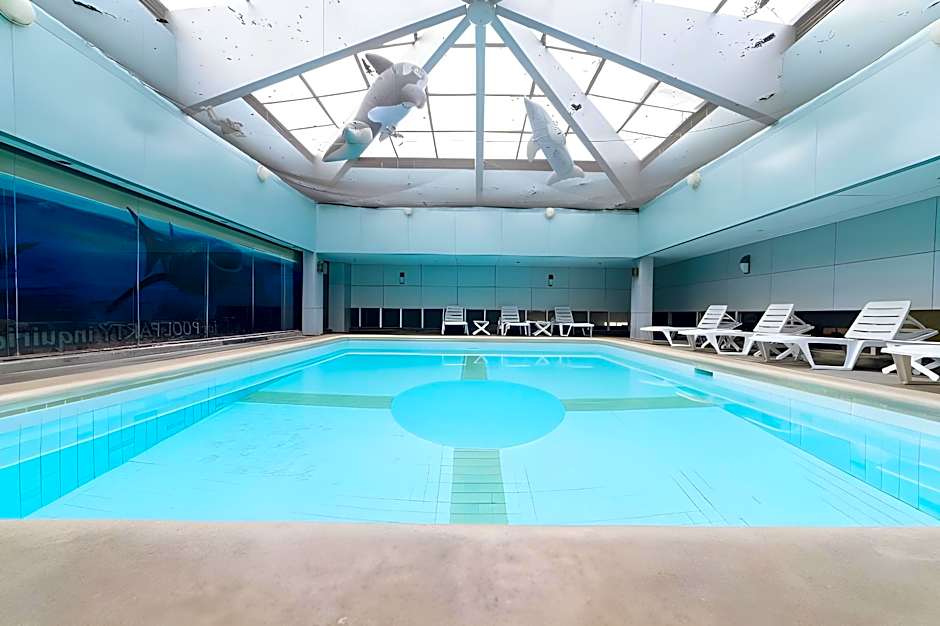 RedDoorz Plus @ Timog Avenue Quezon City